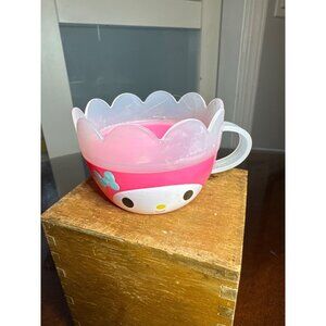Hello Kitty Pink Scallop Mug 2017 Sanrio McDonalds Plastic Kids Tea Cup    60-16